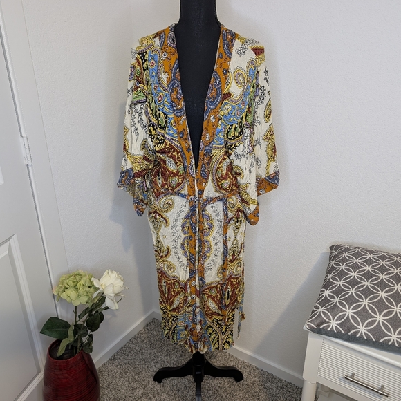 Free People Chamber Paisley Print Kimono - Picture 4 of 6